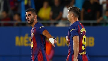 Ferran Torres y Lewandowski, en el partido ante el Getafe.
