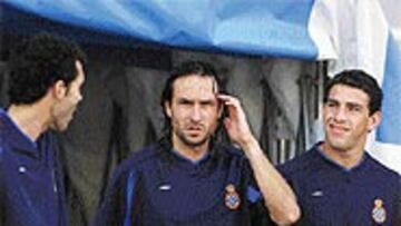 <b>CON GANAS</B>. Álex se entrenó ayer con fuerza para que esta noche el Espanyol no sufra ante el Barcelona.