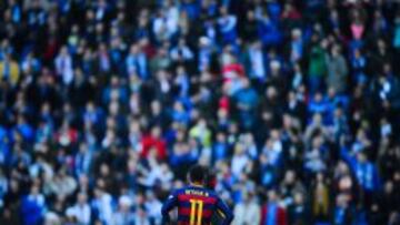 NEYMAR ANTE LA GRADA. Esta es la foto que subió Neymar a las Redes tras el partido.