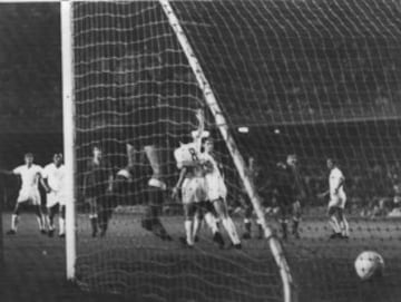 28 de junio de 1970. Esta final enfrentó al Real Madrid y al Valencia. Los madridistas ganaron la Copa del Generalísimo ese año 3-1.
