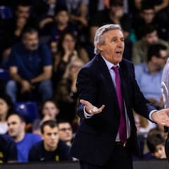 Svetislav Pesic perdió la paciencia con Malcolm Delaney