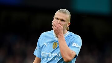 Manchester (United Kingdom), 31/03/2024.- Manchester City's Erling Haaland reacts during during the English Premier League match between Manchester City and Arsenal in Manchester, Britain, 31 March 2024. (Reino Unido) EFE/EPA/PETER POWELL EDITORIAL USE ONLY. No use with unauthorized audio, video, data, fixture lists, club/league logos, 'live' services or NFTs. Online in-match use limited to 120 images, no video emulation. No use in betting, games or single club/league/player publications.
