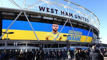LONDON, ENGLAND - FEBRUARY 27: General view outside the stadium with a message of support to Andriy Yarmolenko to indicate peace and sympathy with Ukraine prior to the Premier League match between West Ham United and Wolverhampton Wanderers at London Stad