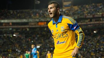 Action photo during the match Tigres UANL vs Cruz Azul, Corresponding a 17st round of the Apertura 2015 Liga Bancomer MX at Universitary Stadium. Foto de accion durante el partido Tigres UANL vs Cruz Azul, correspondiente a la Jornada 17 del Torneo Apertura 2015 de la Liga BBVA Bancomer MX, en el Estadio Universitario, en la foto: Andre-Pierre Gignac de Tigres 21/11/2015/MEXSPORT/Jorge Martinez.