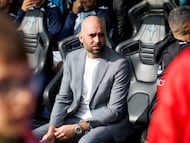 Claudio Giráldez, entrenador del Celta, en los prolegómenos del partido contra el Valencia en Balaídos.