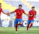 Chile humilla a Perú en el Sudamericano y sueña con el Mundial