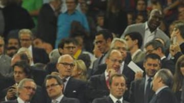 <b>CORDIALIDAD. </b>Hubo un ambiente muy distendido en el palco del Camp Nou.