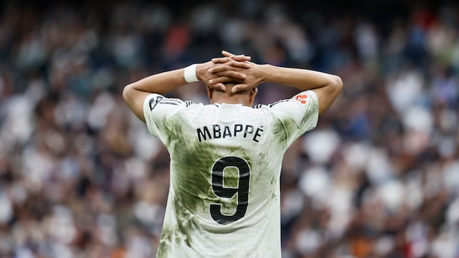 Real Madrid's starting XI for El Clásico against Barcelona - AS USA