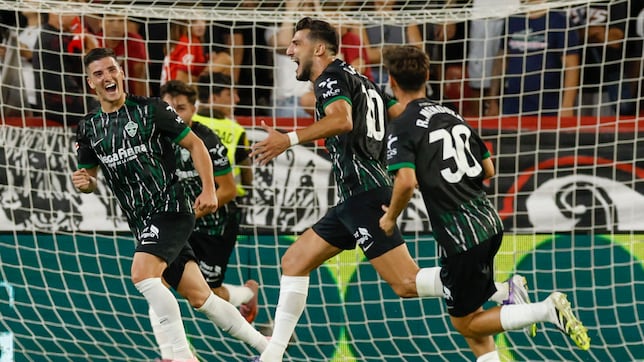 Aprobados y suspensos del Elche: Silva y Mir muestran su efectividad