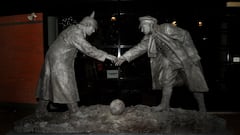 La Tregua de Navidad es uno de los sucesos más famosos en torno a la Primera Guerra Mundial. Así fue como el fútbol detuvo el conflicto.