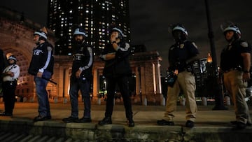 New York City Police officers, (NYPD) are seen during a protest after curfew against the death in Minneapolis police custody of George Floyd, in New York City, U.S., June 2, 2020. Picture taken June 2, 2020. REUTERS/Brendan McDermid