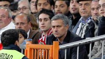 Competición sanciona con dos partidos a Mourinho