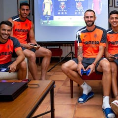 Miguel Layún sufre novatada en el Villarreal