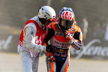 En 2016 consiguió una victoria impresionante en el GP de San Marino pero se fracturó la clavícula en una fuerte caída en los entrenamientos del GP de Japón y no pudo volverse a subir a la moto hasta el último gran premio de la temporada. Acabó en sexta posición al final del campeonato.