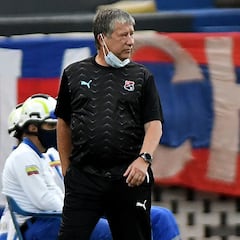 Medellín confirma salida de Bolillo Gómez tras su renuncia