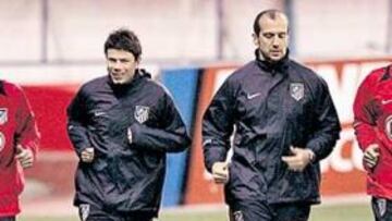 <b>CARRERA CONTINUA. </b>Kezman hizo carrera continua junto a Aarón, Pitillas y Luccin.