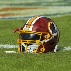 FedEx amenaza a Redskins con quitar sus anuncios en el estadio