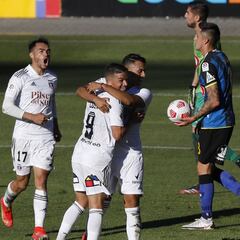 Colo Colo supera a Huachipato en el CAP y es uno de los líderes