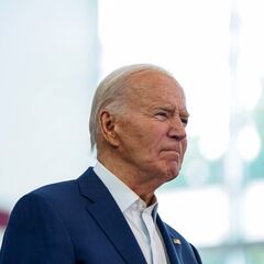 What did Hakeem Jeffries tell President Joe Biden in private meeting?