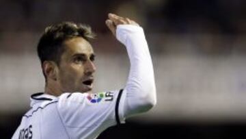 El jugador brasileño del Valencia Jonas Gonçalves.