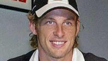 <b>POLÉMICA SOBRE RUEDAS.</b> Button no podrá pilotar un Williams la próxima temporada.