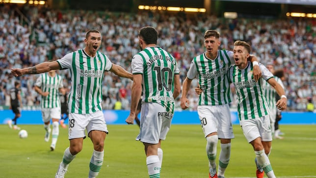 El Arcángel recupera su rol