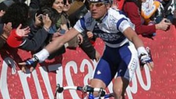 <b>IMPONENTE. </B>El italiano ha demostrado en Valencia su espectacular estado de forma.