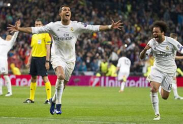 Cristiano celebrates the 3-0 against Wolfsburg