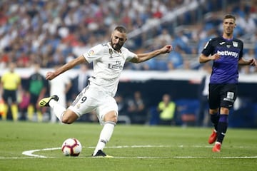 01/09/18 PARTIDO DE PRIMERA DIVISION  REAL MADRID - LEGANES  GOL BENZEMA