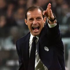 DT Juventus: Cuadrado es un jugador que rompe partidos