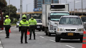 Pico y placa en Bogot&aacute; y Medell&iacute;n hoy, viernes 14 de enero. Conozca c&oacute;mo funciona la medida, los horarios y las restricciones en las ciudades.