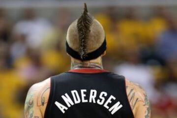 Pacers 99 - Heat 92 (2-2). Chris Andersen de los Miami Heat.