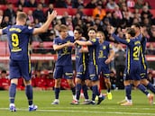 Eterno Koke, extraterrestre Oblak