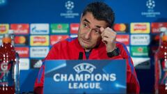 Iniesta: I don't have strategy to persuade him to stay - Valverde