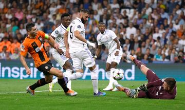 Taras Stepanenko, Vinicius, Karim Benzema y Anatolii Trubin.