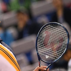 Coric gana otra vez a Federer, que se aleja del número uno