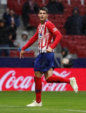 Alvaro Morata celebrando su gol 