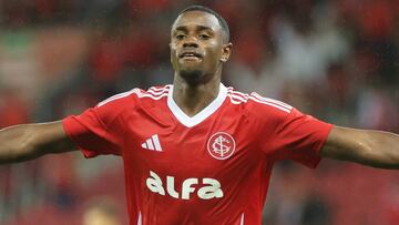 Ricardo Mathias, el gigante que asombra en Brasil