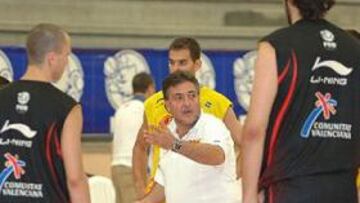 <b>PREPARADOS.</b> La selección dejará la sede de San Fernando para jugar sus primeros amistosos preparatorios con vistas al Mundial.