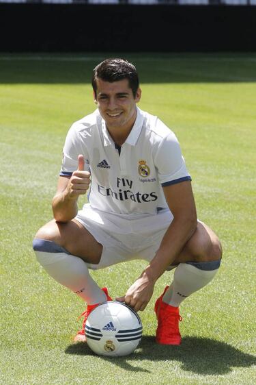 Alvaro Morata presented to Real Madrid fans at the Bernabeu