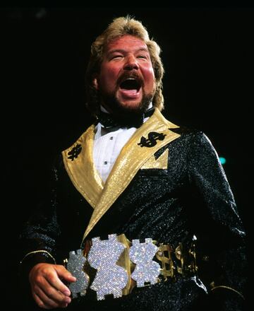 WWE | Ted DiBiase, 'señor millonario': "Trump es muy listo, no llegó ahí por nada".