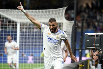 2-0. Karim Benzema celebra el segundo gol.