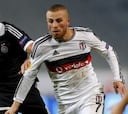 El Atlético va a negociar por Gökhan Töre con el Besiktas