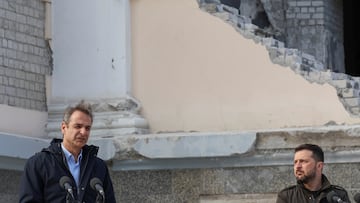 Ukraine's President Volodymyr Zelenskiy and Greek Prime Minister Kyriakos Mitsotakis attend a joint press conference, amid Russia's attack on Ukraine, in Odesa, Ukraine March 6, 2024. REUTERS/Stringer