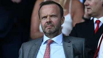 Manchester United: Raiola condemns Woodward incident