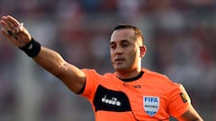 Escándalo entre el árbitro Espinoza y Nadur