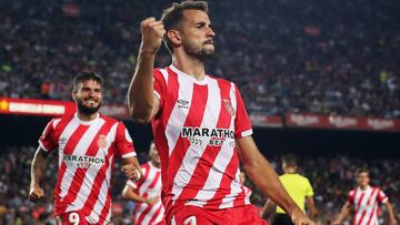 Stuani, jugador del Girona, celebra un gol en un partido de LaLiga.