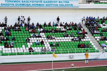 Turkmenistan’s football season becomes the first to restart