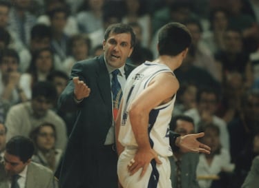 El Madrid perdió la corona y salió de París en cuarta posición después de perder frente al CSKA Moscú (73-72), el otro clasificado para la cita de Francia. “Quedar cuartos no ha sido un fracaso”, aseguró Zeljko Obradovic, entrenador de un Real que tuvo la opción de entrar en podio si Savic o Arlauckas hubieran anotado alguno de sus palmeos a falta de dos segundos para cerrar el encuentro.