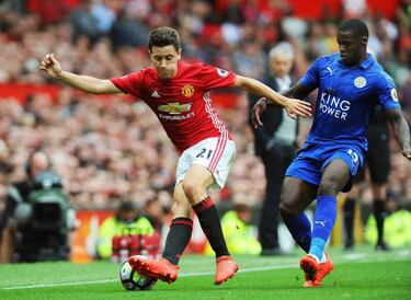 Manchester United's Ander Herrera gets Spain call up
